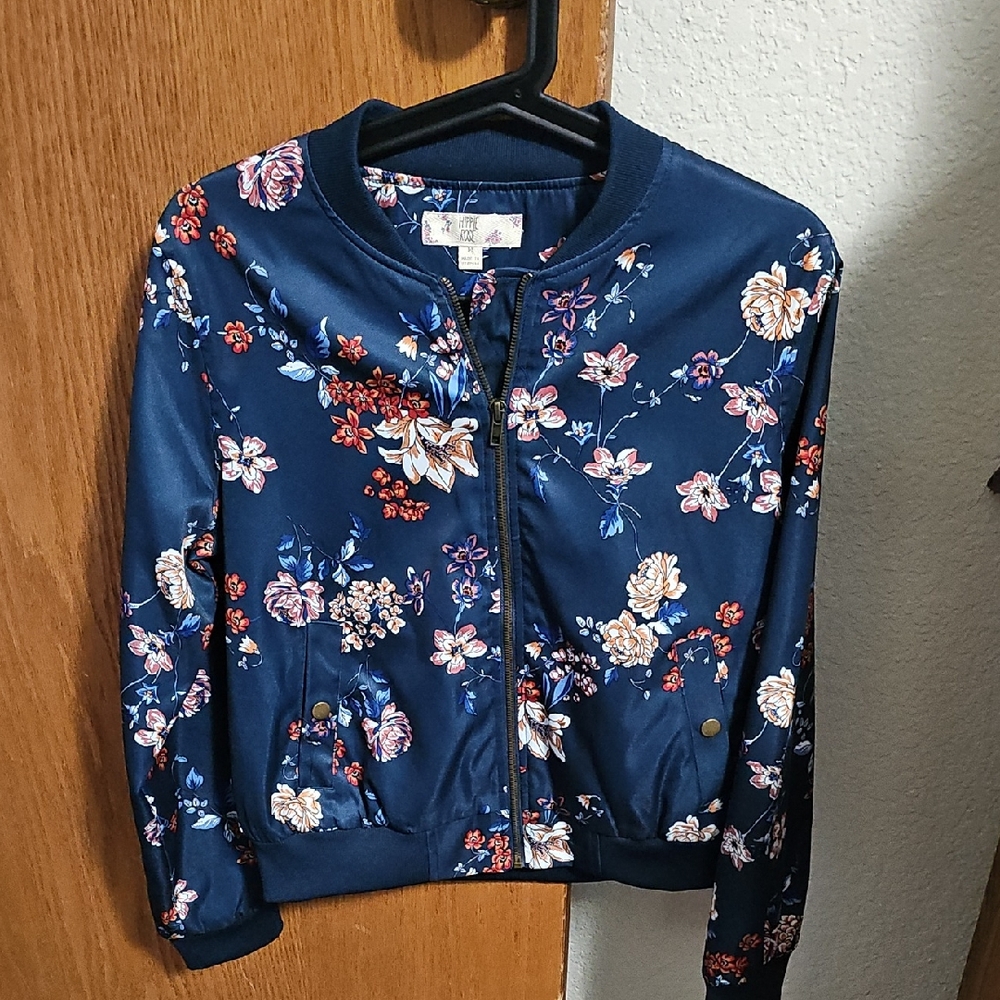 Floral Design Zip-up Jacket